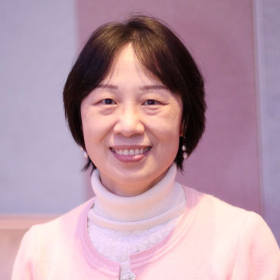 Ya-Ping Chiu 邱雅萍